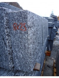 Randsteine sez 8x25 cm aus Gneis Antigorio Granuliert